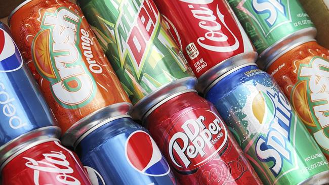 Продажи газировок Coca-Cola, PepsiCo и Dr Pepper Snapple, снижаются уже 12-й год подряд