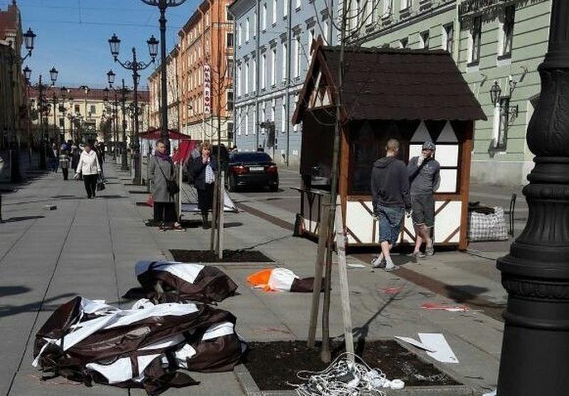 ККИ против Министерства: в Петербурге снесли еще одну ярмарку