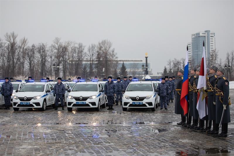 64 НОВЫХ СЛУЖЕБНЫХ АВТОМОБИЛЯ ДЛЯ СТОЛИЧНЫХ ПОДРАЗДЕЛЕНИЙ ВНЕВЕДОМСТВЕННОЙ ОХРАНЫ РОСГВАРДИИ