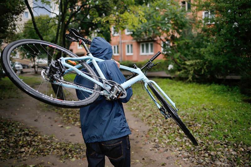 В Зеленограде сотрудники полиции задержали подозреваемого в краже велосипеда