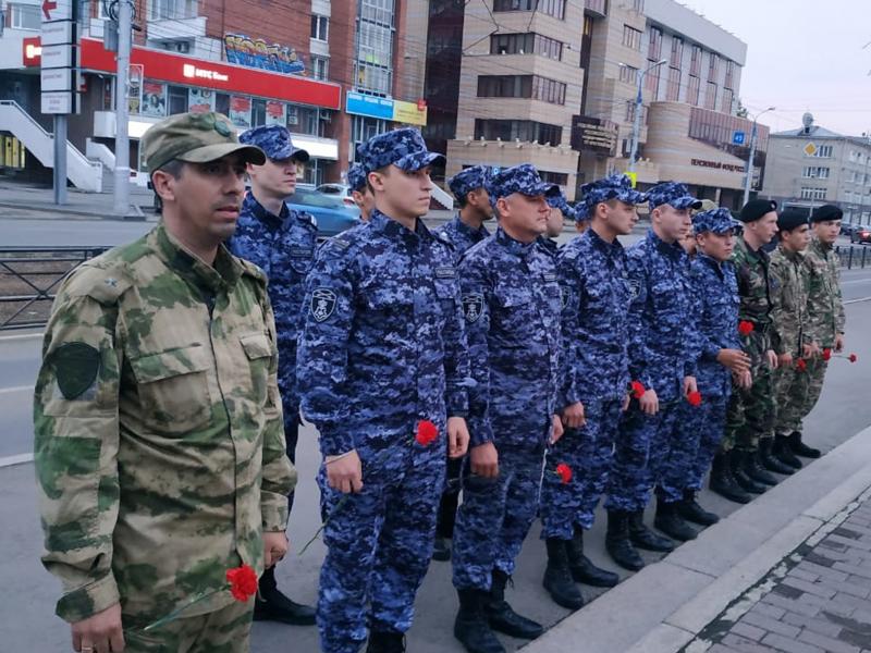 Сотрудники и военнослужащие Управления Росгвардии по Иркутской области приняли участие в мероприятии по случаю Дня солидарности в борьбе с терроризмом