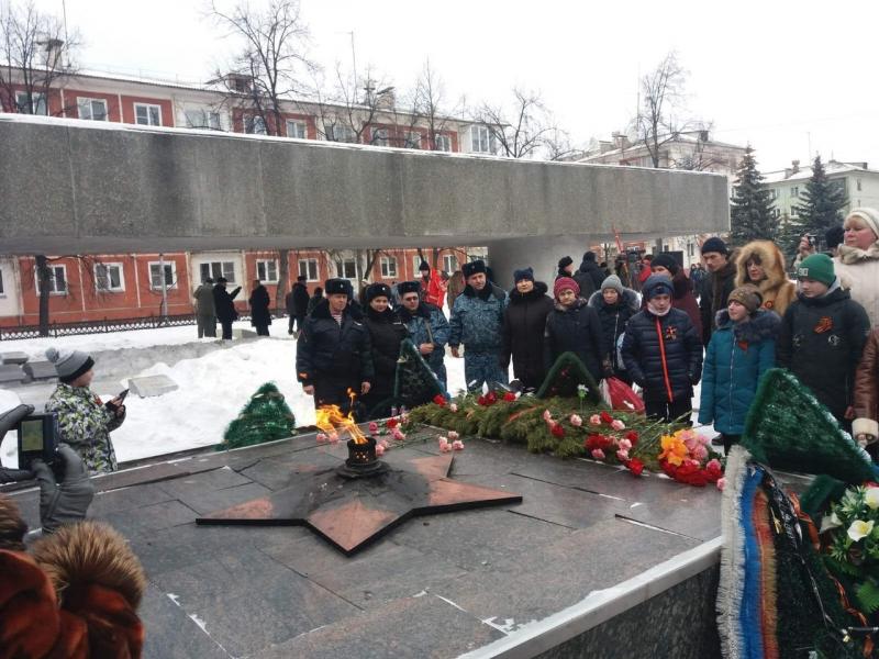 Сотрудники Росгвардии приняли участие в памятном митинге, посвященном Дням воинской славы России