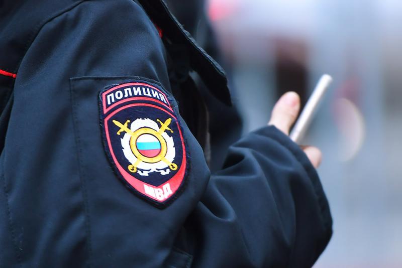 В центре Москвы оперативники задержали подозреваемых в покушении на сбыт наркотических и сильнодействующих веществ