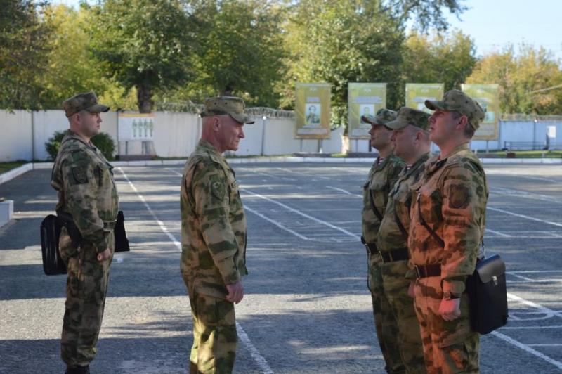 Первый заместитель командующего Уральским округом Росгвардии проверил подразделения ведомства, дислоцированные в Тюмени