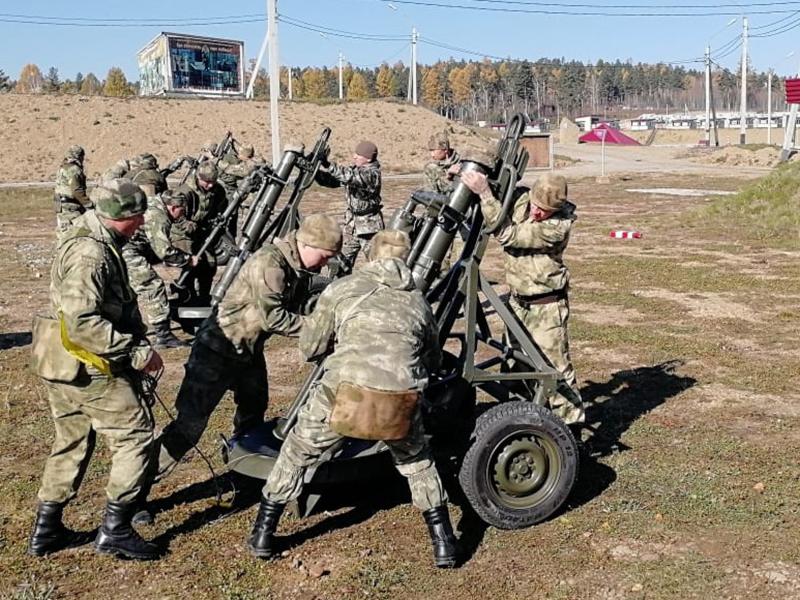 Минометный дивизион полка оперативного назначения Росгвардии г.Ангарска проводит комплекс занятий в полевых условиях