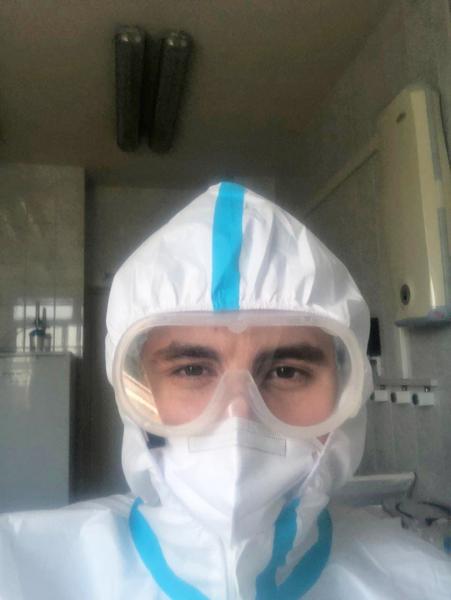 Более 300 студентов-медиков ХГУ работают и помогают врачам в условиях пандемии