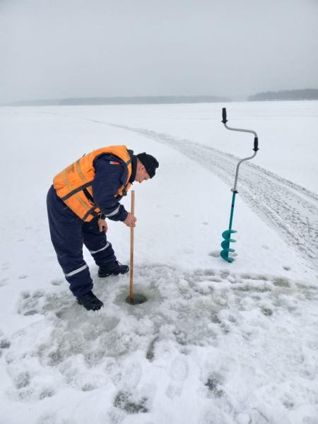 Толщина льда на Подмосковных водоемах стремительно падает