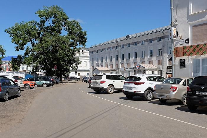 В Кировской городской агломерации в рамках дорожного нацпроекта отремонтируют 44 километра дорог