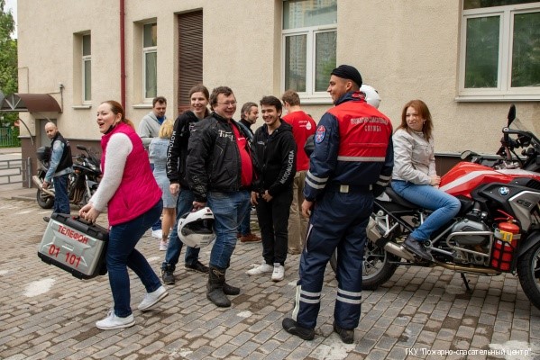 В Пожарно-спасательном центре Москвы
работают почётные доноры