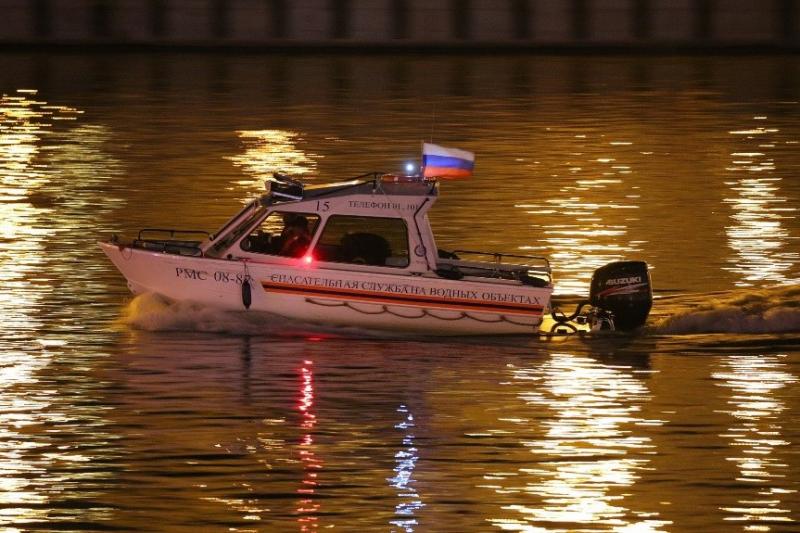 На Москва реке спасена тонувшая женщина