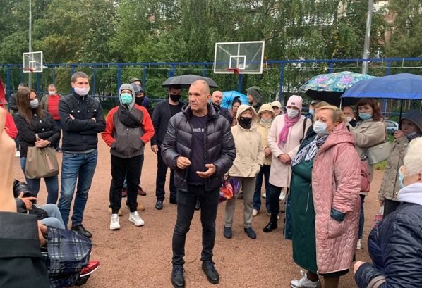 Нарушение прав людей – Шугалей разбирается в проблемах петербуржцев