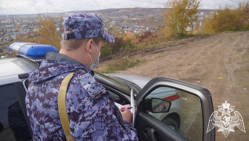 В Саратове сотрудники Росгвардии задержали гражданина, находившегося в розыске