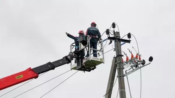 Энергетики наладили электросети между Белгородской и Харьковской областью