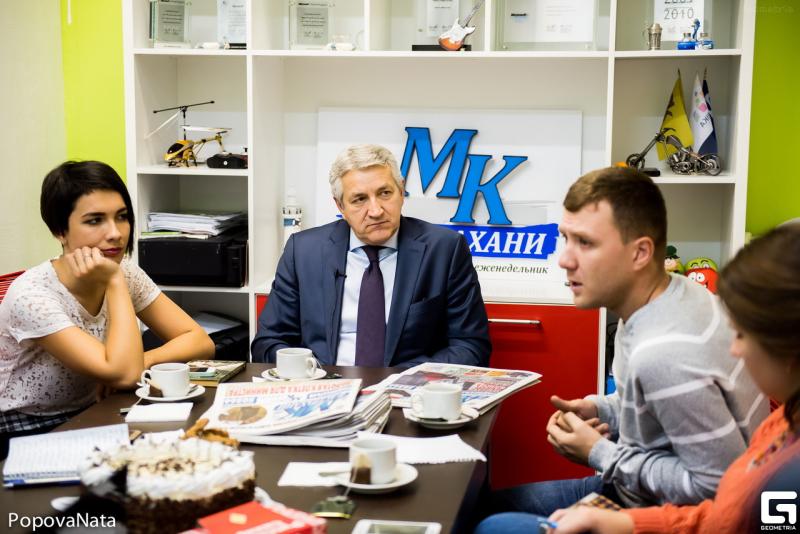 театр начинается с вешалки а чувашский с чебоксарской вешалки