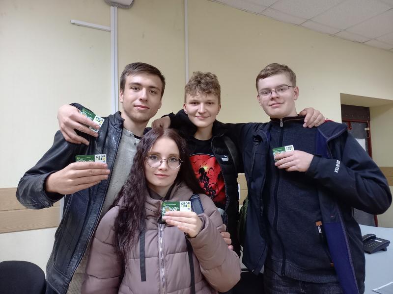 Пропуск в студенческую жизнь: Россельхозбанк выдал первокурсникам КГСХА кампусные карты