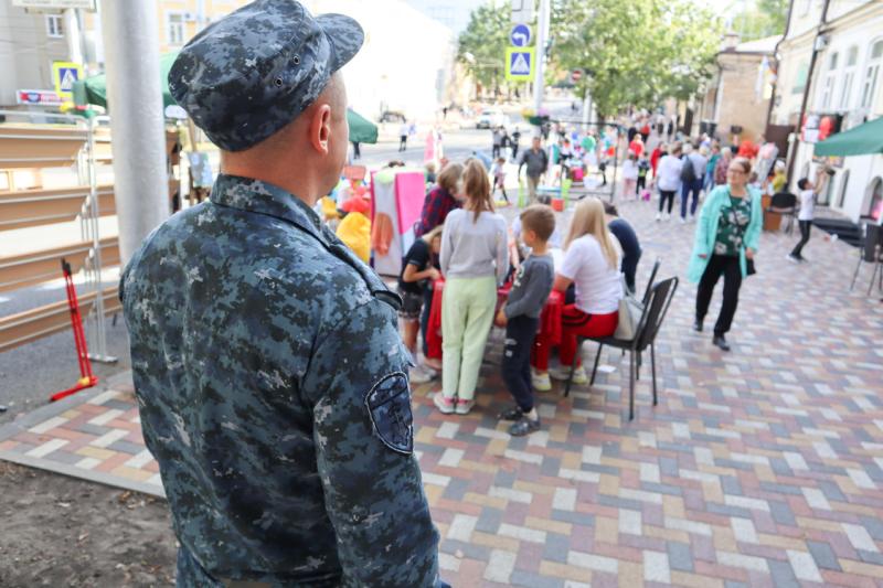 На Ставрополье сотрудники Росгвардии  обеспечили правопорядок в День города и края