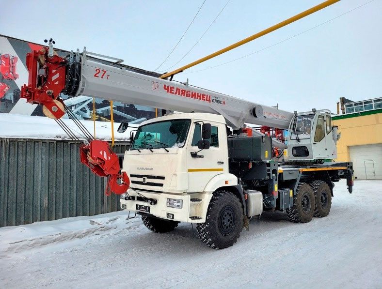 ЧМЗ показал новый автокран на основе КамАЗ