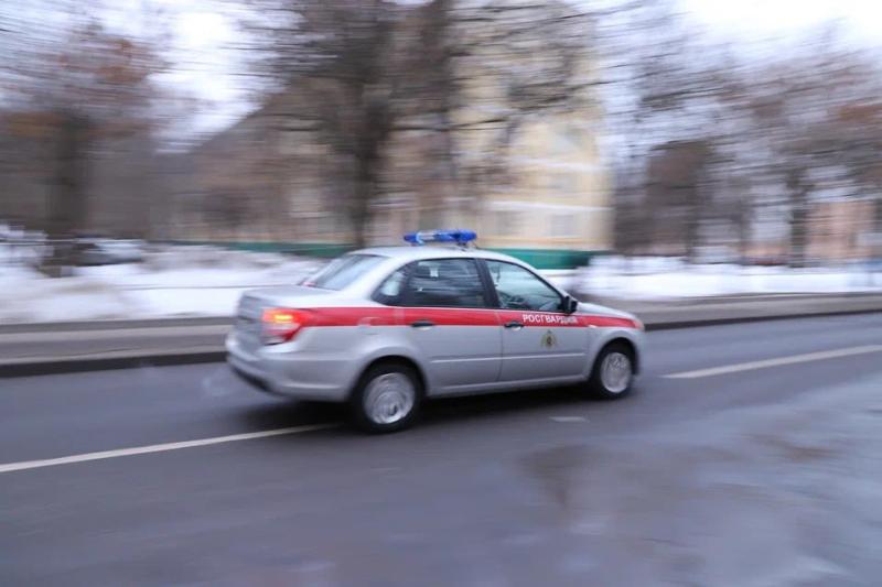 Росгвардейцы задержали мужчину подозреваемого в нанесении ножевого ранения