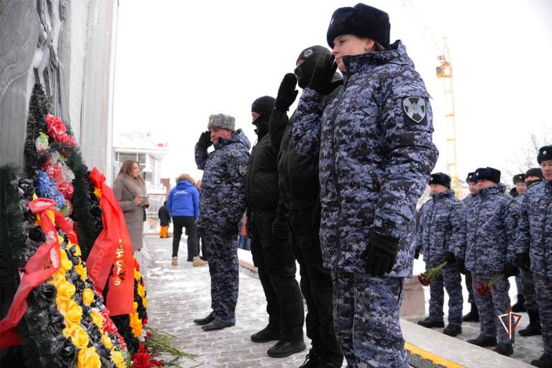 Росгвардия на Ямале принимает участие в мероприятиях, приуроченных к 35-й годовщине вывода советских войск из Афганистана