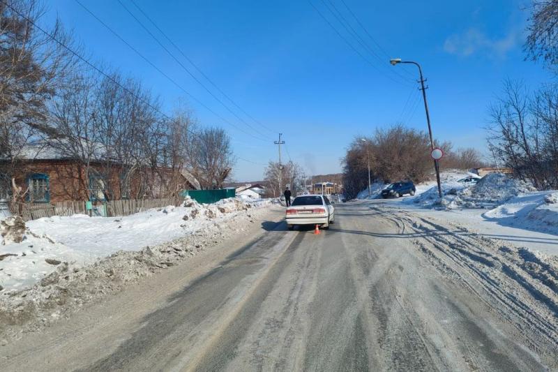 Пенсионер за рулем иномарки сбил подростка в Дзержинском районе Новосибирска