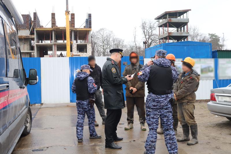 Уклоняющихся от службы в армии натурализованных граждан выявили в Балтийском муниципальном округе