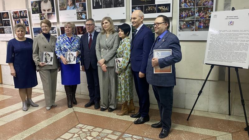 В Омске открылась фотовыставка 