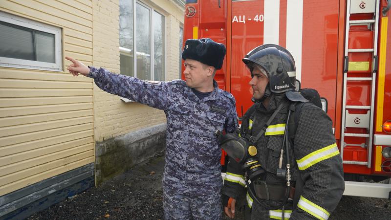 В РЕГИОНАЛЬНОМ УПРАВЛЕНИИ РОСГВАРДИИ ПРОШЛИ МЕЖВЕДОМСТВЕННЫЕ ПОЖАРНО-ТАКТИЧЕСКИЕ УЧЕНИЯ