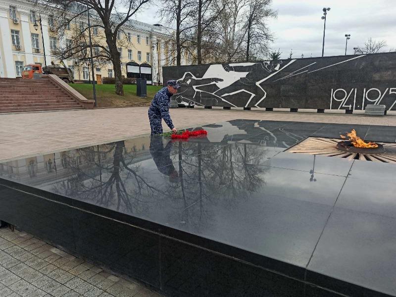 В Нижнем Новгороде росгвардейцы почтили память узников фашистских концлагерей