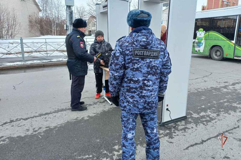 Росгвардия обеспечила охрану общественного порядка в период празднования Дня весны и труда на Ямале