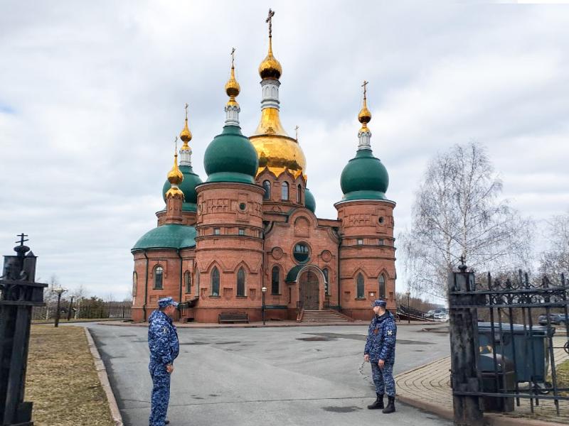 Росгвардейцы обеспечили безопасность мероприятий в период празднования Пасхи в Кузбассе