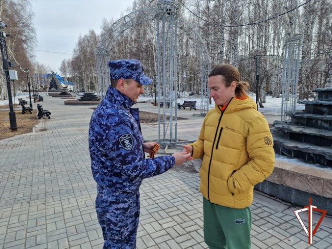 Всероссийская патриотическая акция «Георгиевская ленточка» проходит в Югре