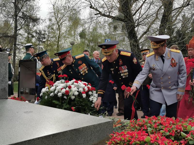 В День Победы сотрудники и военнослужащие Росгвардии из Иркутской области приняли участие в проведении праздничных мероприятиях