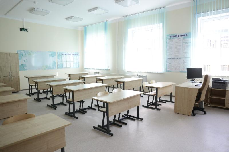 В Новосибирске капитально отремонтируют 21 объект образования