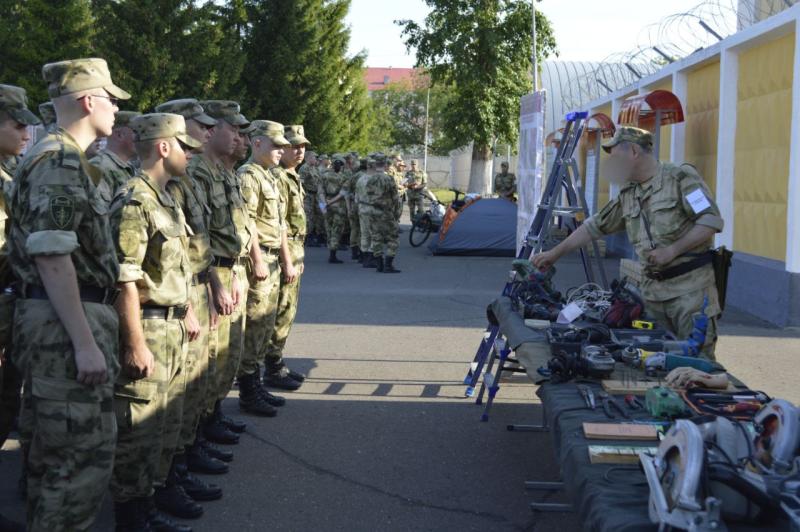 В Саровском соединении Приволжского округа Росгвардии приступили к летнему периоду подготовки