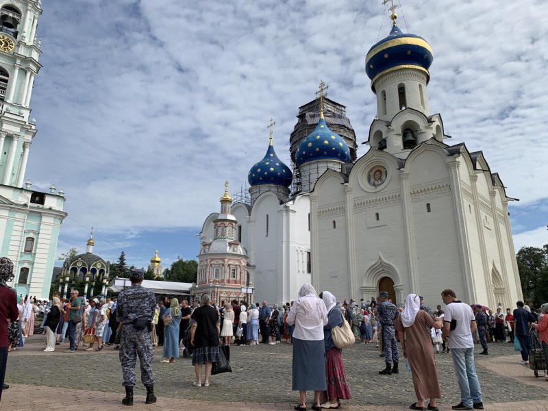 Росгвардейцы приняли участие в праздничных мероприятиях, посвященных Дню памяти преподобного Сергея Радонежского