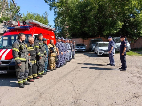 В Ульяновске росгвардейцы провели совместные учения с МЧС