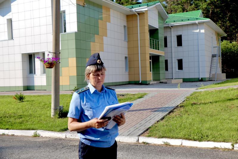 В Кузбассе судебные приставы приостановили деятельность детского оздоровительного лагеря на базе санатория - профилактория