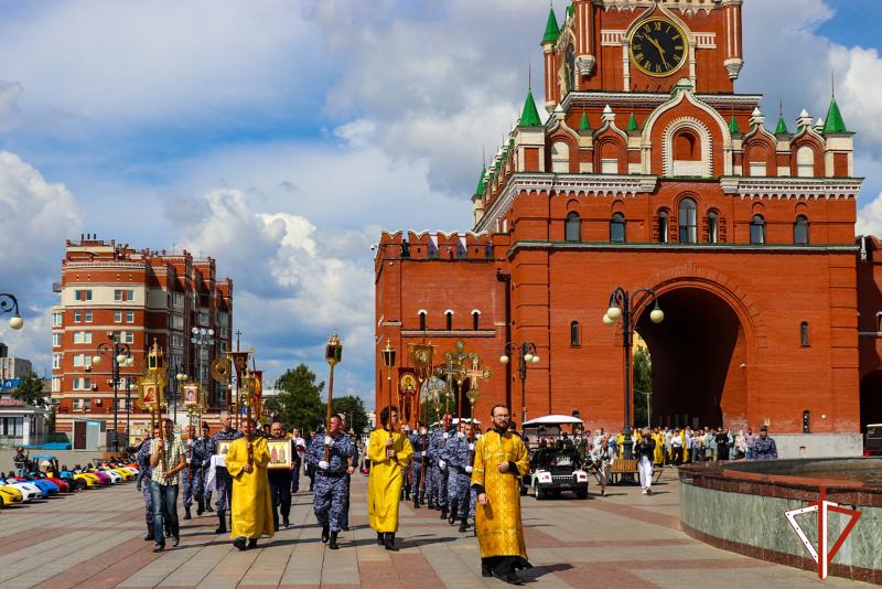 Росгвардейцы Йошкар-Олы стали участниками праздничных богослужений в честь памяти святого равноапостольного князя Владимира