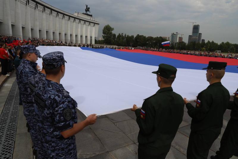 День Государственного флага в Росгвардии