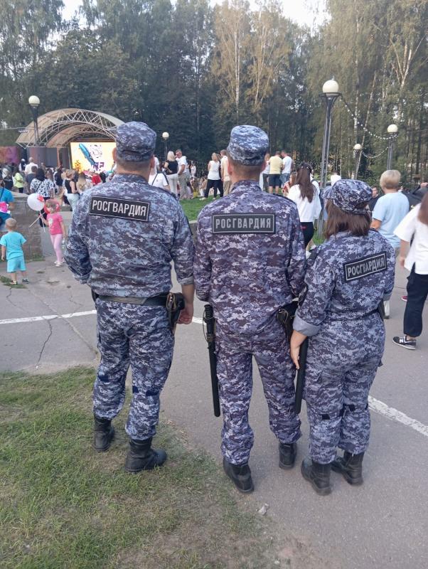 Росгвардейцы обеспечили охрану общественного порядка на Дне города Клин