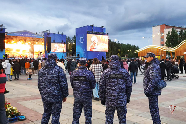 Росгвардия обеспечила правопорядок в период проведения спортивных и культурных мероприятий на Ямале