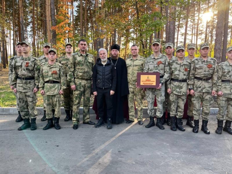 В Пензенской области военнослужащие Росгвардии встретились с народным артистом России Олегом Газмановым