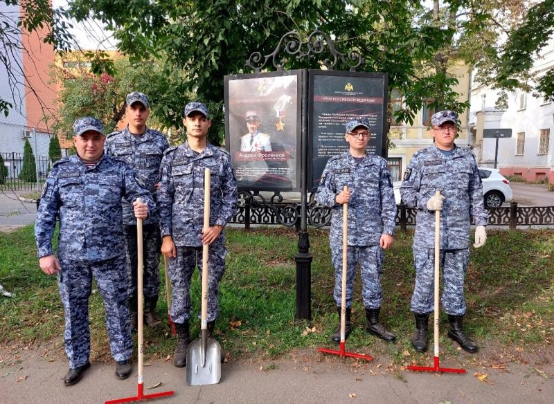 Росгвардейцы поддержали акцию «Зеленая Россия» в Ярославле