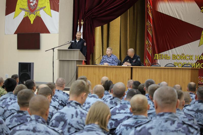 В Самаре росгвардейцам напомнили о необходимости соблюдать правила дорожного движения