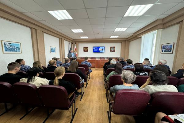 Ульяновские росгвардейцы прослушали лекцию общества «Знание»