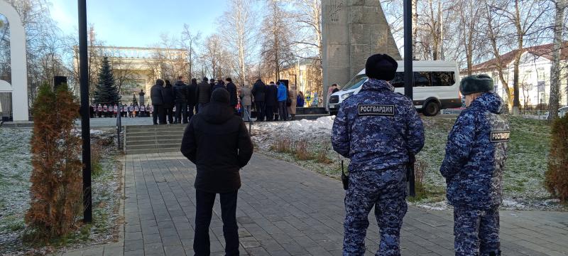 Ступинские Росгвардейцы обеспечили ООП и ООБ на День независимости солдата.