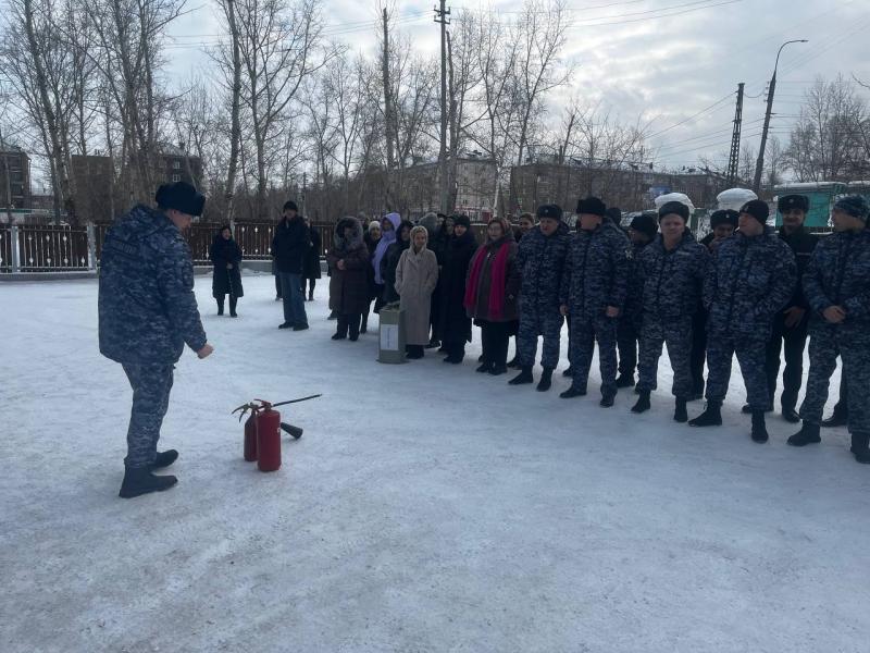 Росгвардейцы Приангарья приняли участие в занятиях по пожарной безопасности