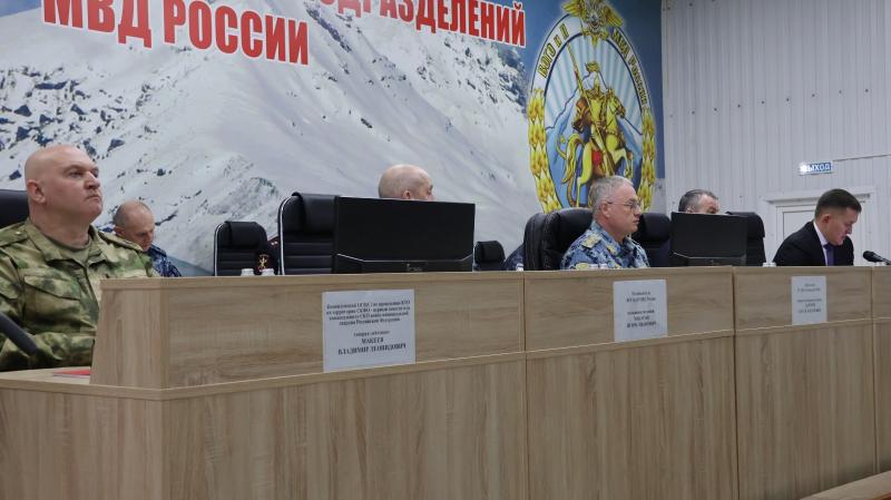 Командующий ОГВ(с) принял участие в совещании по подведению итогов деятельности ВОГО и П МВД РФ за 2024 год