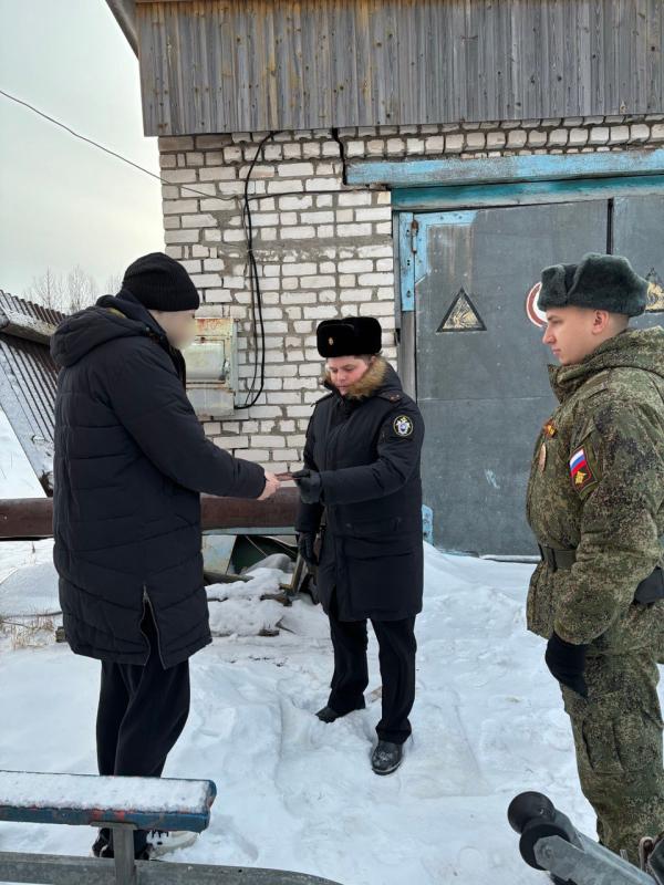 Военные следователи Северодвинска провели рейд по выявлению граждан, уклоняющихся от воинского учёта