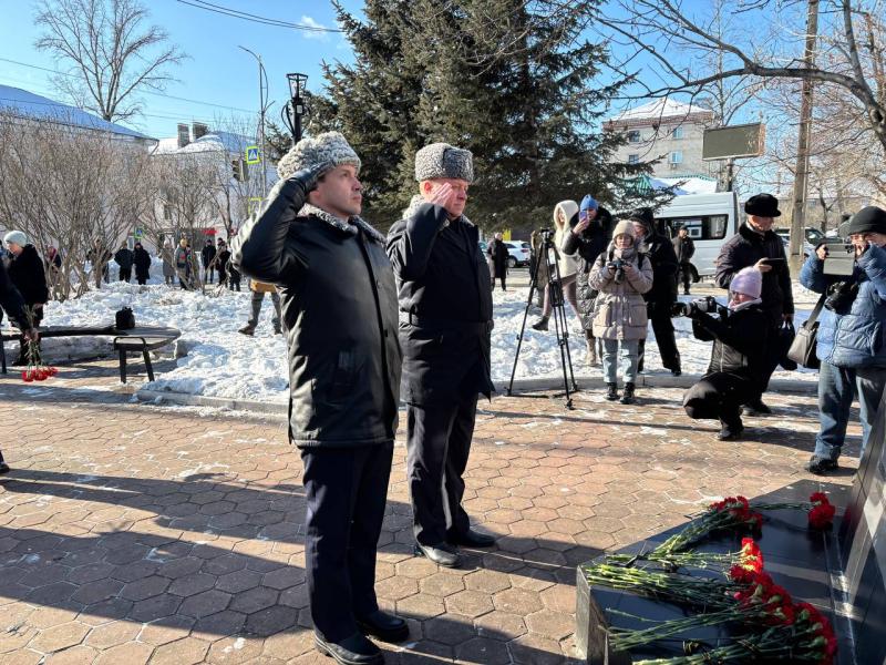 Росгвардейцы Еврейской автономии почтили память погибших воинов-интернационалистов